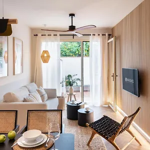 Magno Robles With Jacuzzi And Private Parking Séville